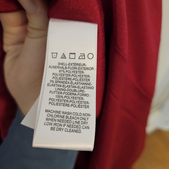 Dress The Population Sandra Elegant Garnet Red Sleeveless Gown Formal V-Neck - Picture 12 of 16